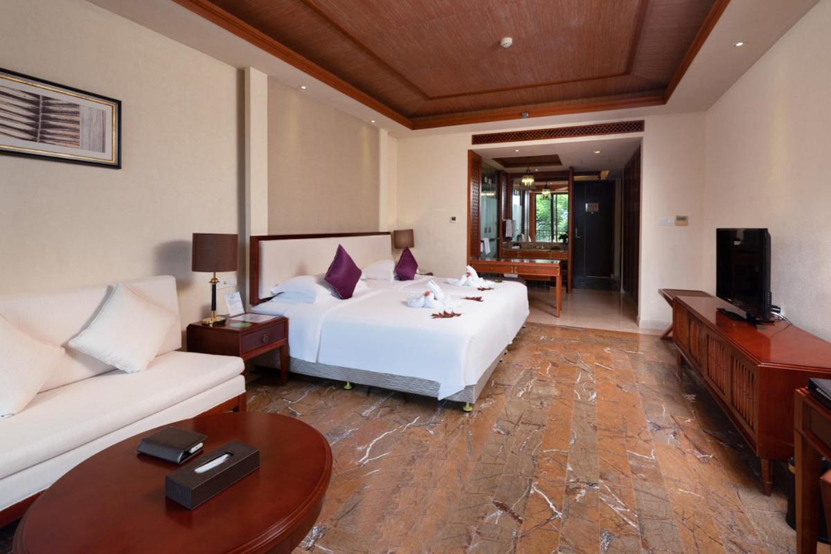 Stony Brook Villa Jianguo Resort Санья Екстер'єр фото