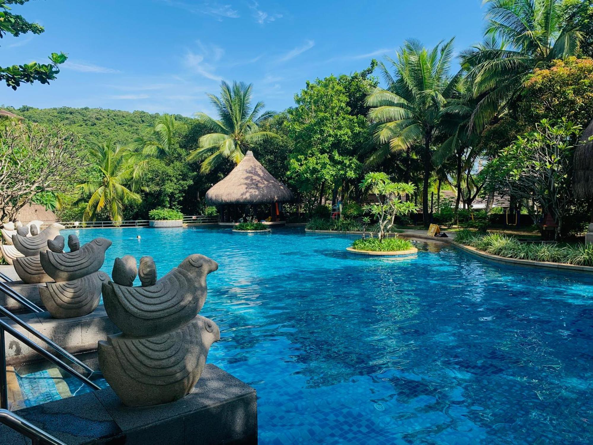Stony Brook Villa Jianguo Resort Санья Екстер'єр фото