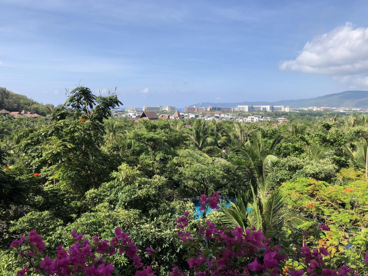 Stony Brook Villa Jianguo Resort Санья Екстер'єр фото